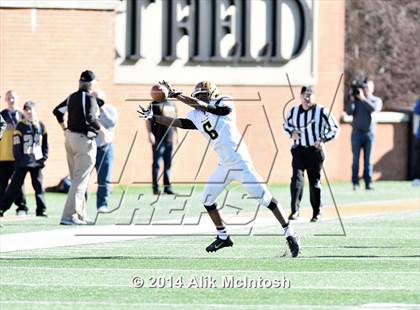 Thumbnail 3 in Clinton vs. Shelby (NCHSAA Class 2A Final) photogallery.