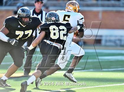 Thumbnail 1 in Clinton vs. Shelby (NCHSAA Class 2A Final) photogallery.