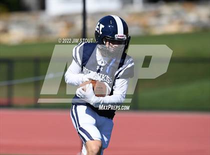 Thumbnail 2 in Loomis @ Hotchkiss photogallery.