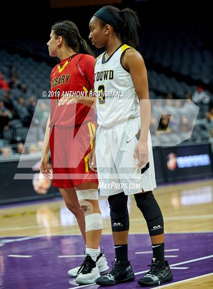 Thumbnail 2 in Rosary Academy vs. Bishop O'Dowd (CIF State D1 Final) photogallery.