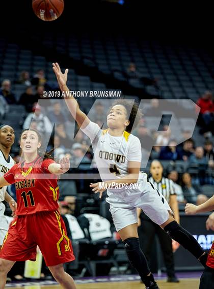Thumbnail 2 in Rosary Academy vs. Bishop O'Dowd (CIF State D1 Final) photogallery.