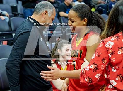 Thumbnail 2 in Rosary Academy vs. Bishop O'Dowd (CIF State D1 Final) photogallery.