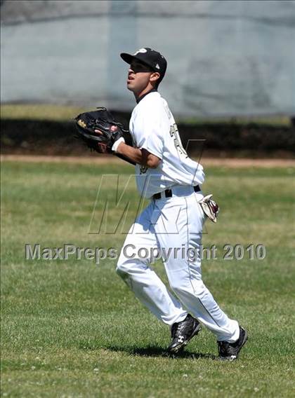 Thumbnail 2 in Bishop Amat vs. Palos Verdes Peninsula (Diamond Sports National Classic) photogallery.