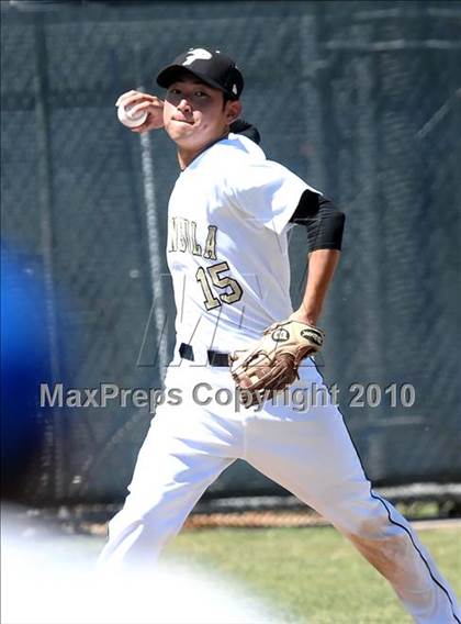 Thumbnail 2 in Bishop Amat vs. Palos Verdes Peninsula (Diamond Sports National Classic) photogallery.