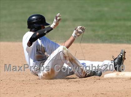 Thumbnail 3 in Bishop Amat vs. Palos Verdes Peninsula (Diamond Sports National Classic) photogallery.