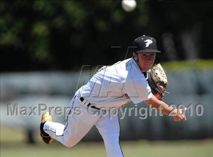 Thumbnail 2 in Bishop Amat vs. Palos Verdes Peninsula (Diamond Sports National Classic) photogallery.