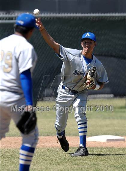 Thumbnail 3 in Bishop Amat vs. Palos Verdes Peninsula (Diamond Sports National Classic) photogallery.