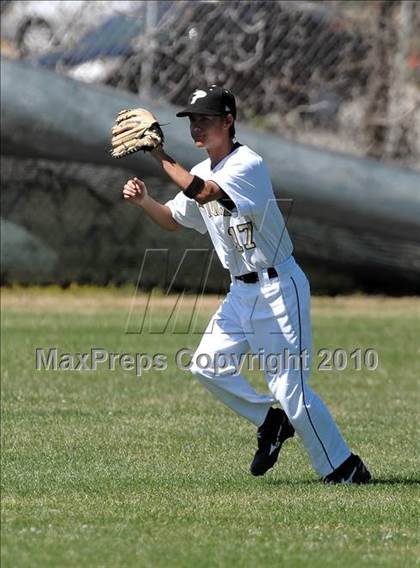 Thumbnail 1 in Bishop Amat vs. Palos Verdes Peninsula (Diamond Sports National Classic) photogallery.