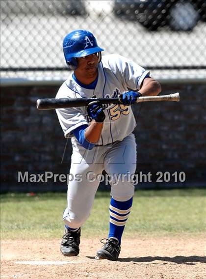 Thumbnail 3 in Bishop Amat vs. Palos Verdes Peninsula (Diamond Sports National Classic) photogallery.