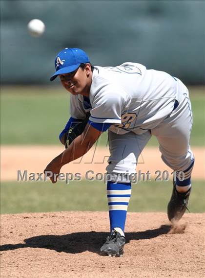 Thumbnail 1 in Bishop Amat vs. Palos Verdes Peninsula (Diamond Sports National Classic) photogallery.