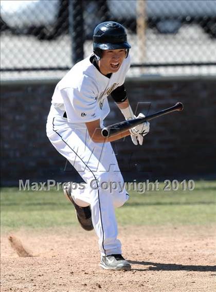 Thumbnail 1 in Bishop Amat vs. Palos Verdes Peninsula (Diamond Sports National Classic) photogallery.
