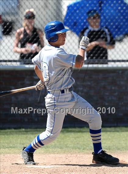 Thumbnail 1 in Bishop Amat vs. Palos Verdes Peninsula (Diamond Sports National Classic) photogallery.