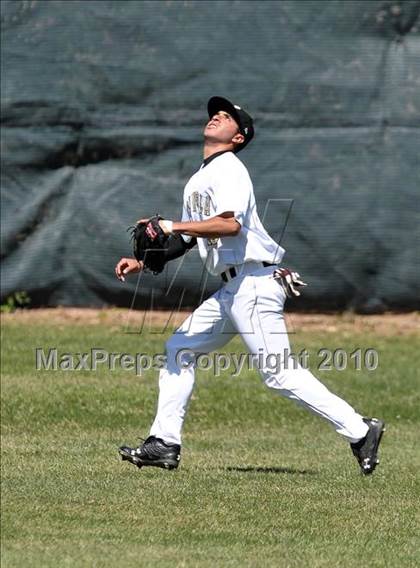 Thumbnail 1 in Bishop Amat vs. Palos Verdes Peninsula (Diamond Sports National Classic) photogallery.