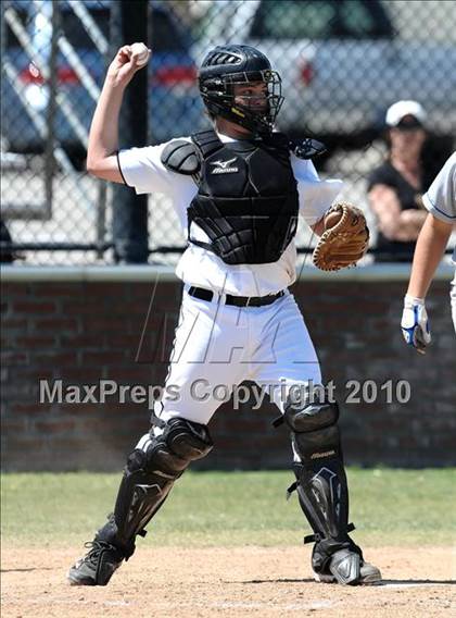 Thumbnail 2 in Bishop Amat vs. Palos Verdes Peninsula (Diamond Sports National Classic) photogallery.