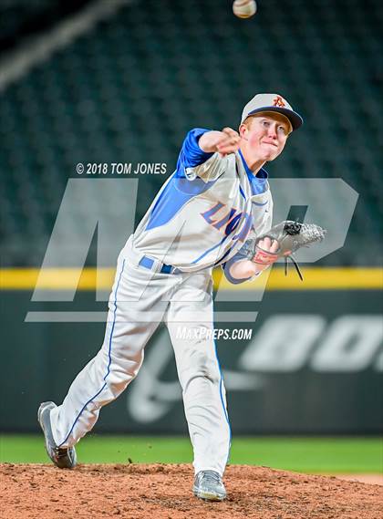 Thumbnail 1 in Auburn Mountainview vs. Eastside Catholic <B<Duplicate Gallery</B> photogallery.