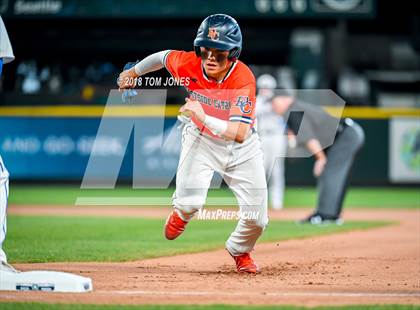 Thumbnail 3 in Auburn Mountainview vs. Eastside Catholic <B<Duplicate Gallery</B> photogallery.