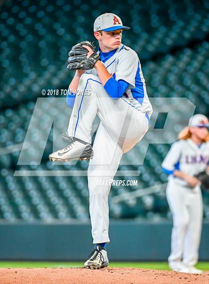 Thumbnail 1 in Auburn Mountainview vs. Eastside Catholic <B<Duplicate Gallery</B> photogallery.