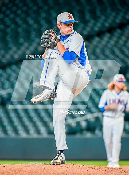 Thumbnail 3 in Auburn Mountainview vs. Eastside Catholic <B<Duplicate Gallery</B> photogallery.