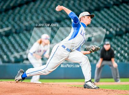 Thumbnail 3 in Auburn Mountainview vs. Eastside Catholic <B<Duplicate Gallery</B> photogallery.