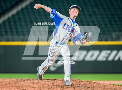 Thumbnail 2 in Auburn Mountainview vs. Eastside Catholic <B<Duplicate Gallery</B> photogallery.