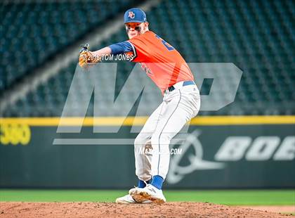 Thumbnail 1 in Auburn Mountainview vs. Eastside Catholic <B<Duplicate Gallery</B> photogallery.