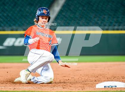 Thumbnail 1 in Auburn Mountainview vs. Eastside Catholic <B<Duplicate Gallery</B> photogallery.