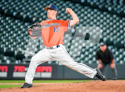 Thumbnail 1 in Auburn Mountainview vs. Eastside Catholic <B<Duplicate Gallery</B> photogallery.