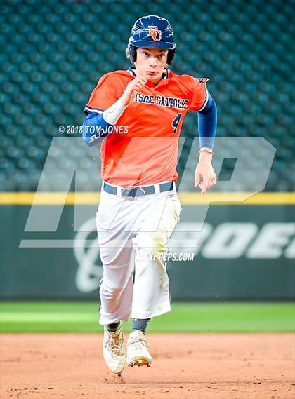 Thumbnail 3 in Auburn Mountainview vs. Eastside Catholic <B<Duplicate Gallery</B> photogallery.