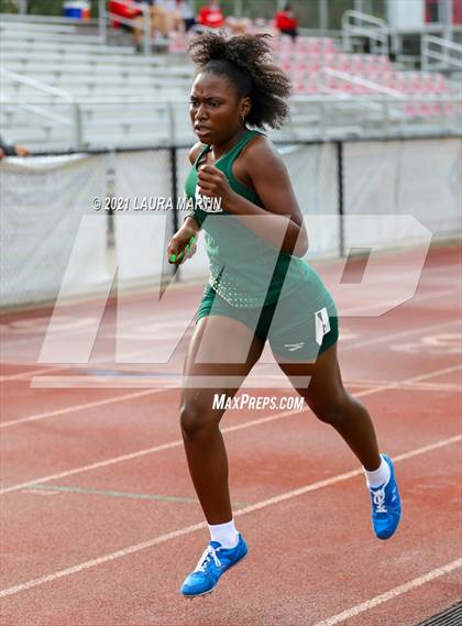 Thumbnail 1 in Cardinal Gibbons Distance Carnival photogallery.