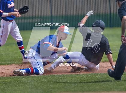 Thumbnail 2 in Christian Brothers vs. Woodcreek (Christian Bros. Easter Tournament) photogallery.