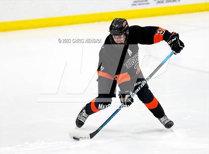 Thumbnail 3 in Escanaba vs. Houghton (MHSAA Division 3 Quarterfinal) photogallery.