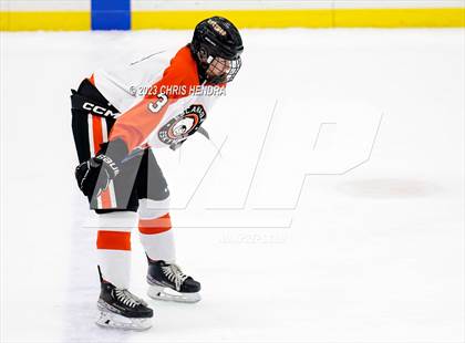 Thumbnail 2 in Escanaba vs. Houghton (MHSAA Division 3 Quarterfinal) photogallery.