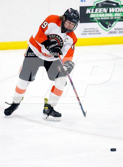 Thumbnail 2 in Escanaba vs. Houghton (MHSAA Division 3 Quarterfinal) photogallery.