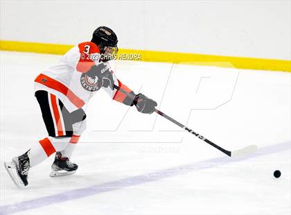Thumbnail 1 in Escanaba vs. Houghton (MHSAA Division 3 Quarterfinal) photogallery.