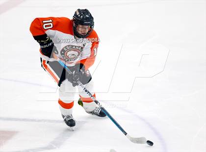 Thumbnail 2 in Escanaba vs. Houghton (MHSAA Division 3 Quarterfinal) photogallery.