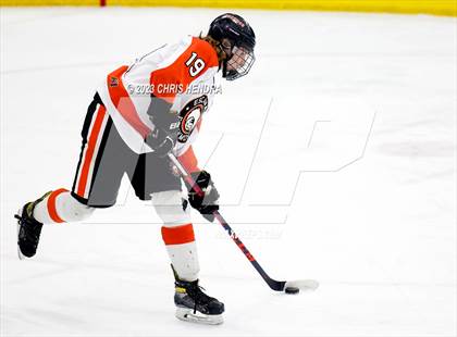 Thumbnail 3 in Escanaba vs. Houghton (MHSAA Division 3 Quarterfinal) photogallery.