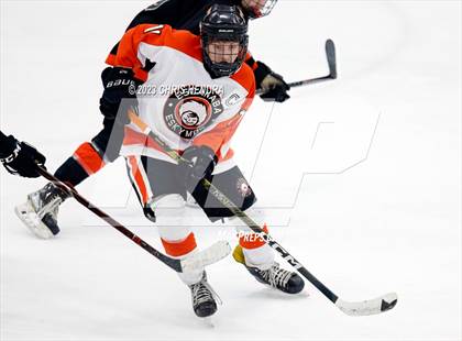 Thumbnail 2 in Escanaba vs. Houghton (MHSAA Division 3 Quarterfinal) photogallery.