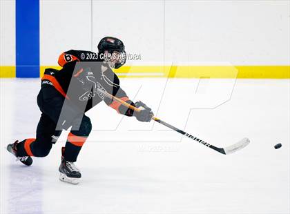 Thumbnail 1 in Escanaba vs. Houghton (MHSAA Division 3 Quarterfinal) photogallery.