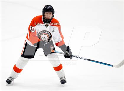 Thumbnail 3 in Escanaba vs. Houghton (MHSAA Division 3 Quarterfinal) photogallery.
