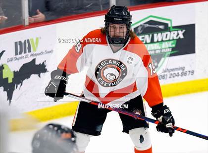 Thumbnail 2 in Escanaba vs. Houghton (MHSAA Division 3 Quarterfinal) photogallery.