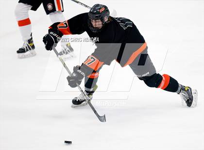 Thumbnail 1 in Escanaba vs. Houghton (MHSAA Division 3 Quarterfinal) photogallery.