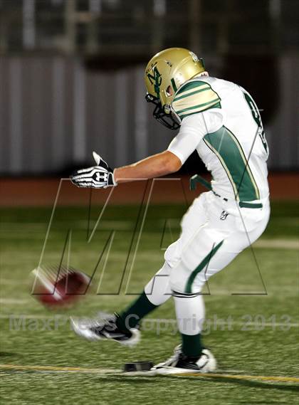 Thumbnail 3 in St. Monica vs. Bellarmine-Jefferson photogallery.