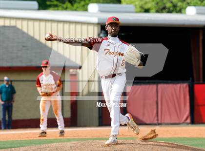 Thumbnail 1 in Riverwood @ Lassiter photogallery.