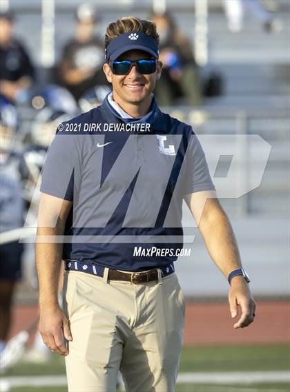 Thumbnail 1 in Loyola vs. Foothill (CIF Southern Section Final) photogallery.