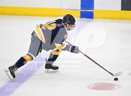 Thumbnail 2 in Simsbury vs. Notre Dame, WH (CIAC DI Semifinal) photogallery.