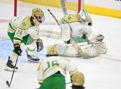 Thumbnail 2 in Simsbury vs. Notre Dame, WH (CIAC DI Semifinal) photogallery.