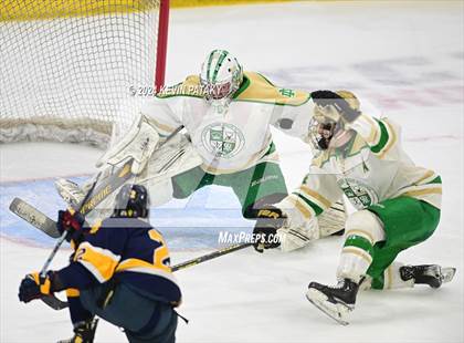 Thumbnail 2 in Simsbury vs. Notre Dame, WH (CIAC DI Semifinal) photogallery.