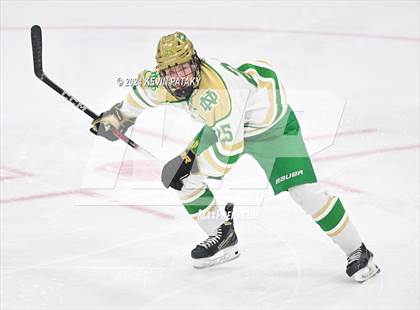 Thumbnail 1 in Simsbury vs. Notre Dame, WH (CIAC DI Semifinal) photogallery.