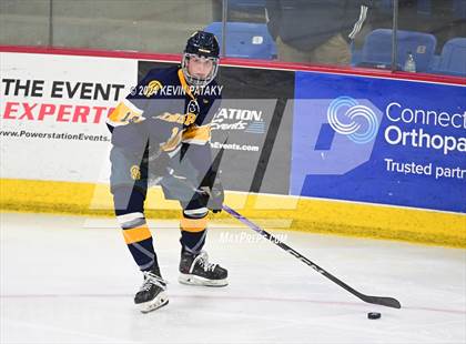 Thumbnail 1 in Simsbury vs. Notre Dame, WH (CIAC DI Semifinal) photogallery.