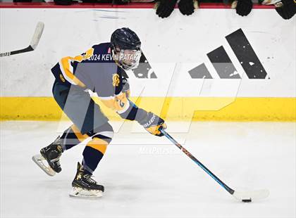 Thumbnail 1 in Simsbury vs. Notre Dame, WH (CIAC DI Semifinal) photogallery.